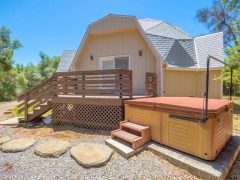 アメリカのカリフォルニア州ジャクソンにあるドームハウス